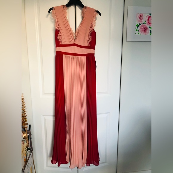 Adelyn Rae Pleated Maxi Dress - Picture 3 of 9
